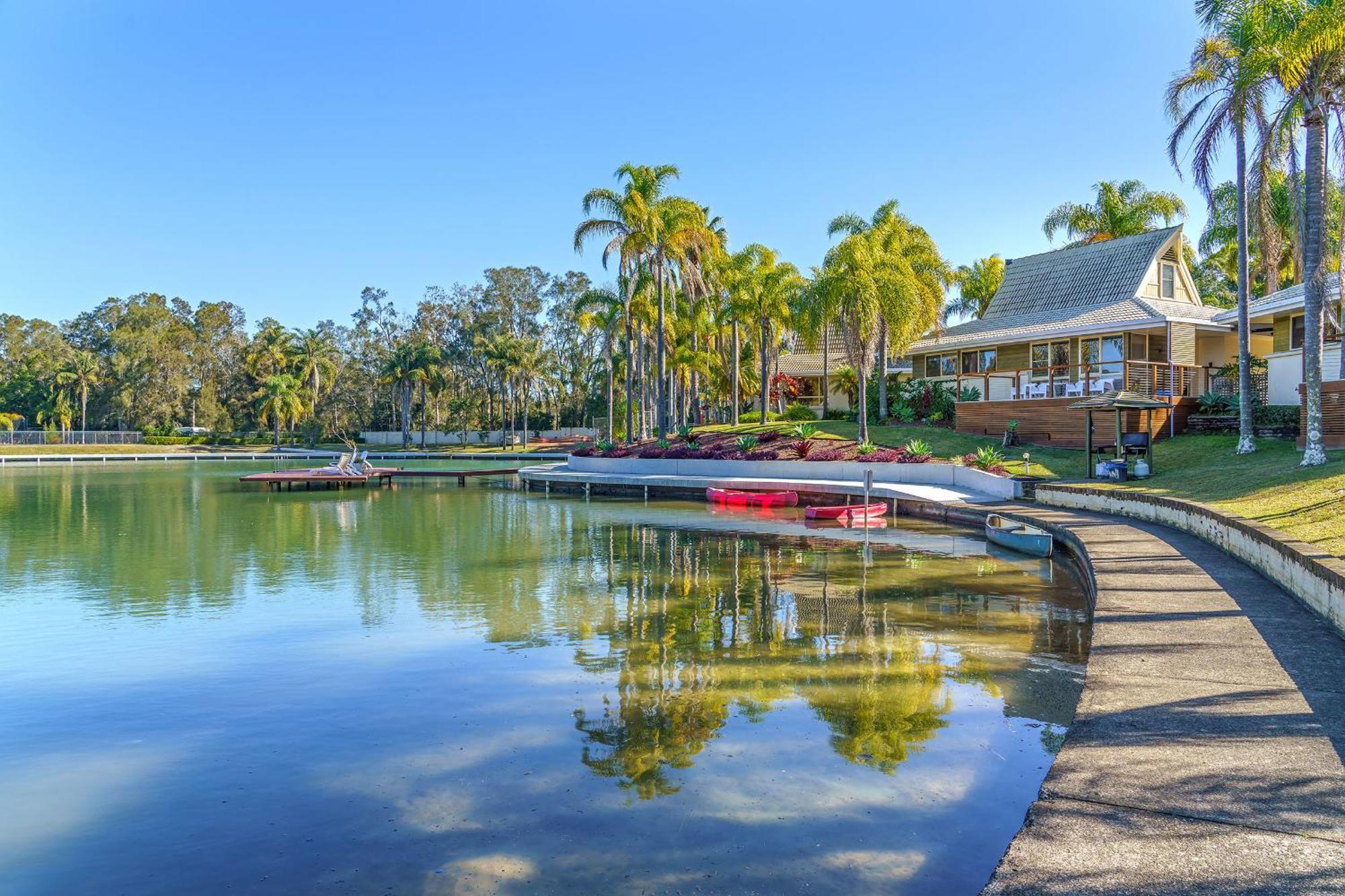 Ultiqa Village Resort Port Macquarie Bagian luar foto