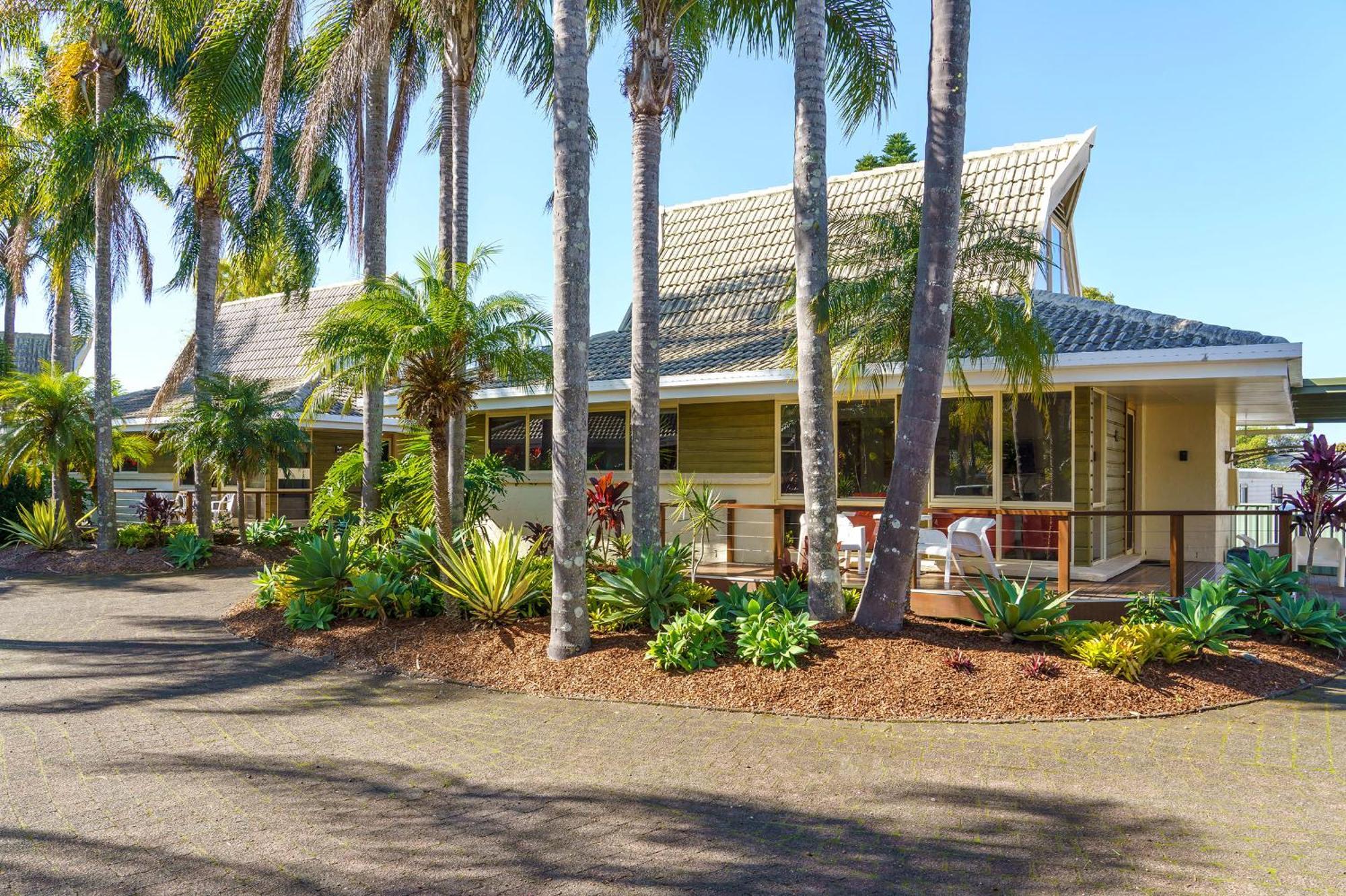 Ultiqa Village Resort Port Macquarie Bagian luar foto