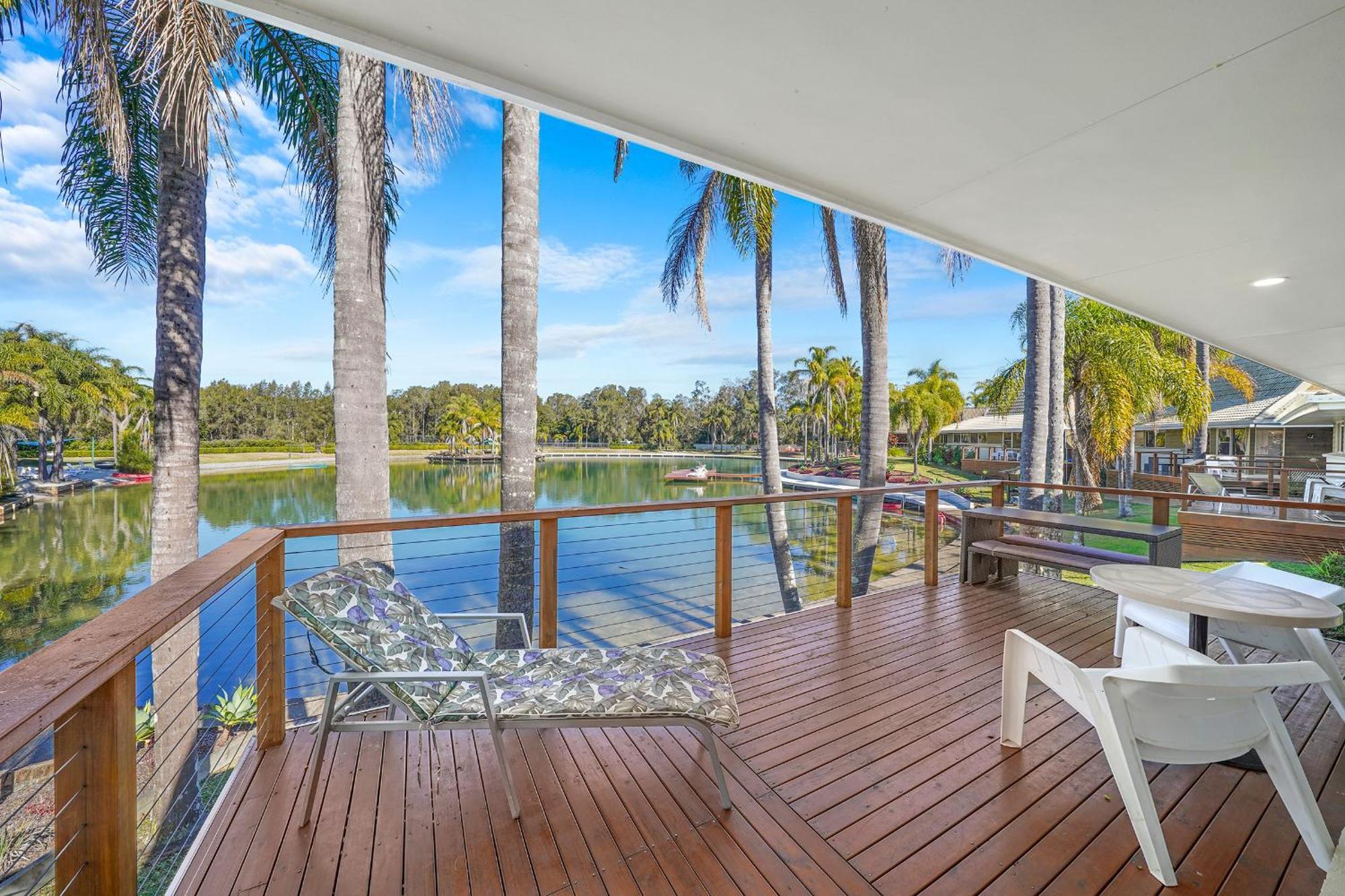 Ultiqa Village Resort Port Macquarie Bagian luar foto