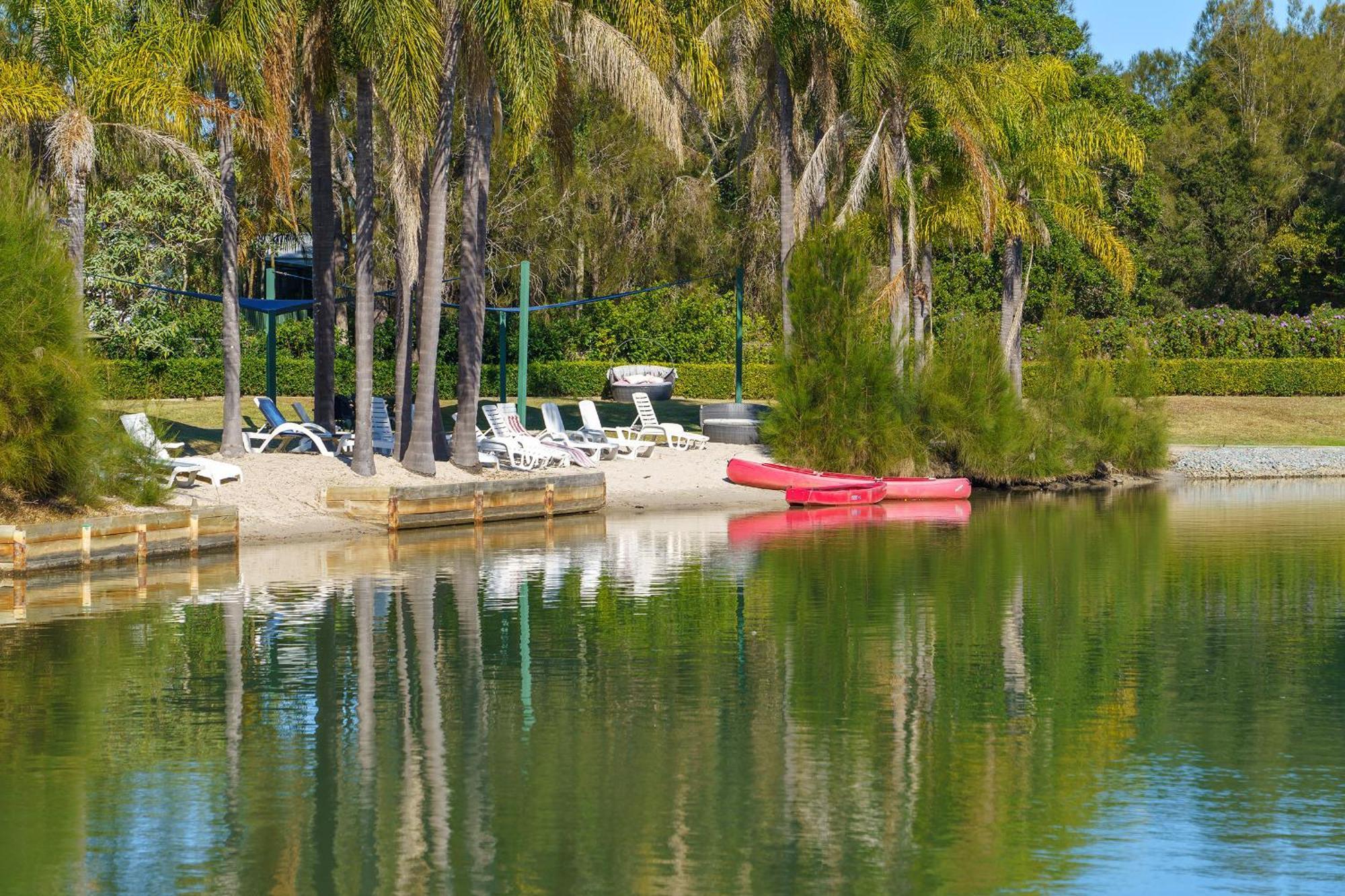 Ultiqa Village Resort Port Macquarie Bagian luar foto